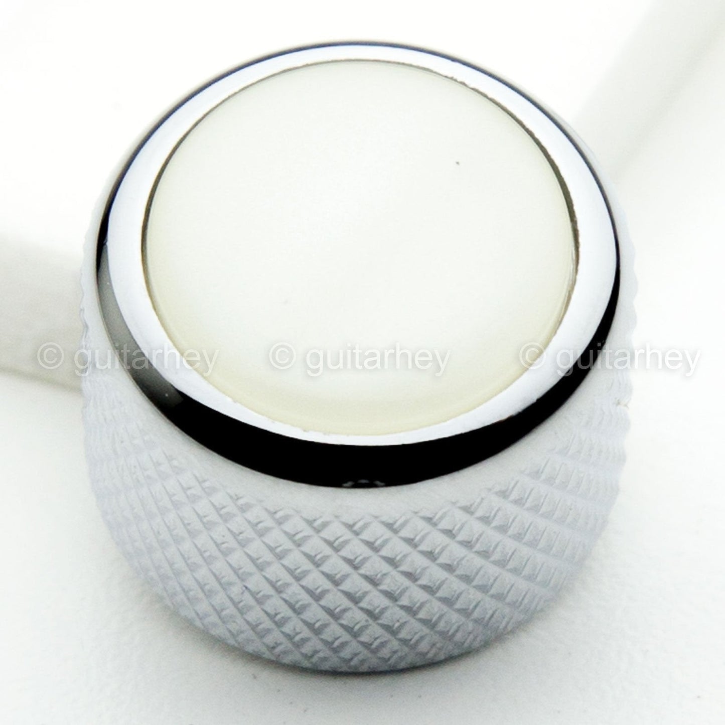 NEW (1) Q-Parts Guitar Knob CHROME with ACRYLIC WHITE PEARL on Dome KCD-0053