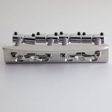 Load image into Gallery viewer, Hipshot 4-String Vintage Bass Bridge .750&quot; String Spacing Quick Load - STAINLESS