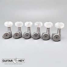 Carregar imagem no visualizador da galeria, Hipshot 6-in-Line Mini LOCKING Tuners w/ PEARLOID LEFT-HANDED, SATIN CHROME