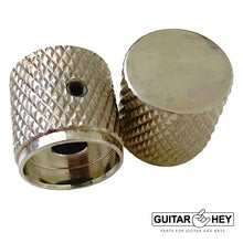 Carregar imagem no visualizador da galeria, (2) RELIC Brass Flat Barrel Knobs Set Screw Guitar &amp; Bass 6mm ID - AGED NICKEL